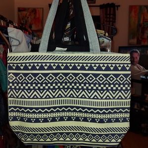 Shoulder bag medium 17 x 14